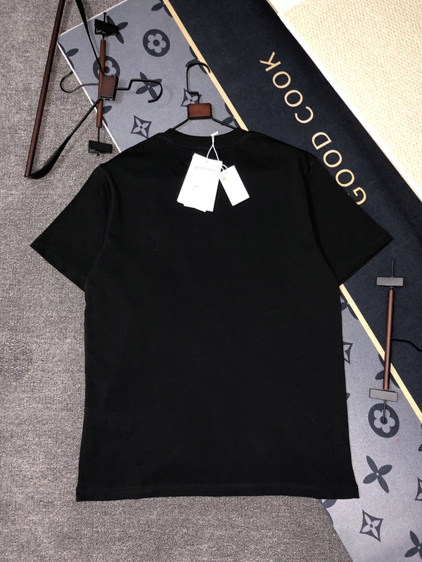 ブランドTシャツ角部分ディテール